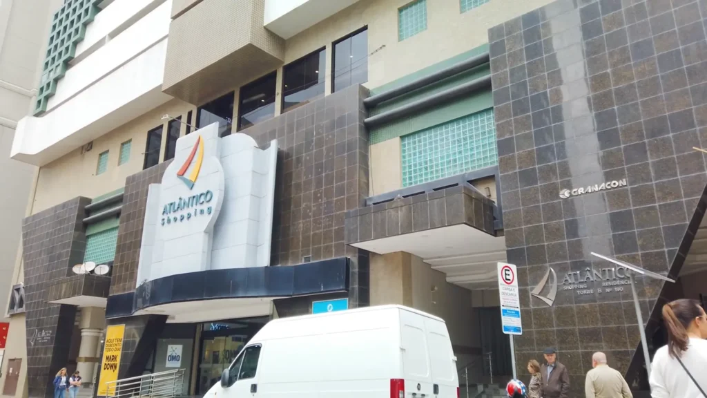 Atlântico Shopping Balneário Camboriú compras