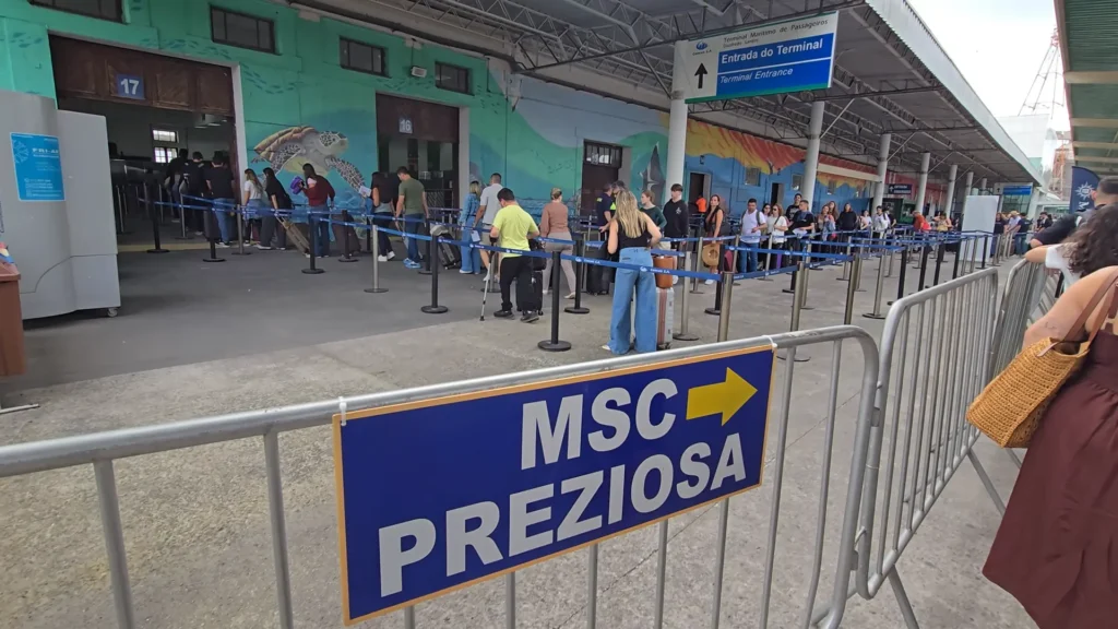 embarque cruzeiro terminal passageiros