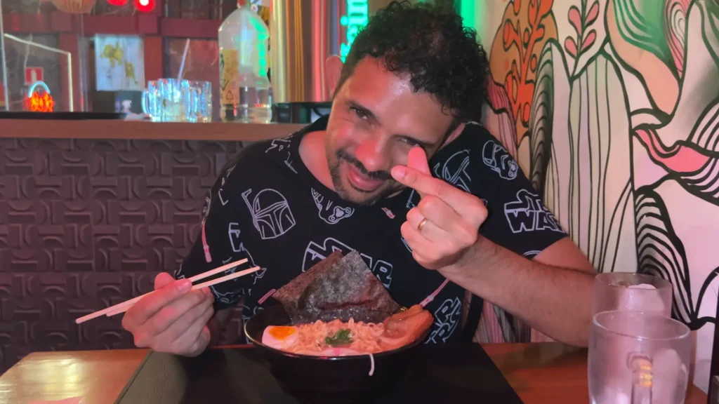 Restaurante Yakitori em Curitiba com pratos japoneses