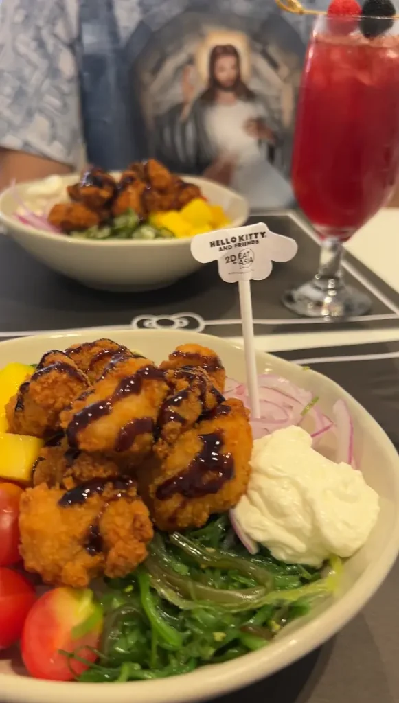 Restaurante Hello Kitty 2D na Liberdade