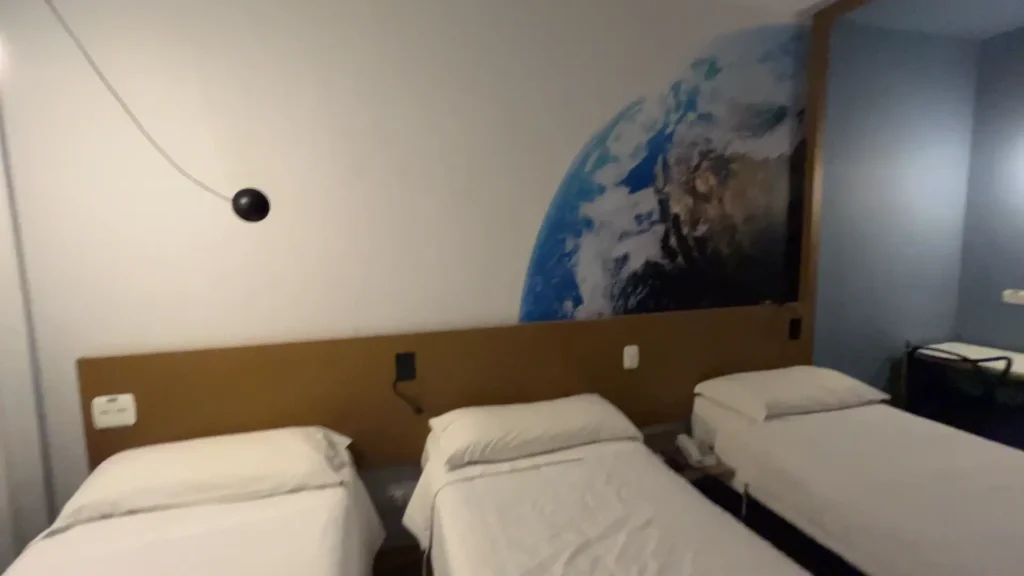 quarto confortável eurosuites batel curitiba