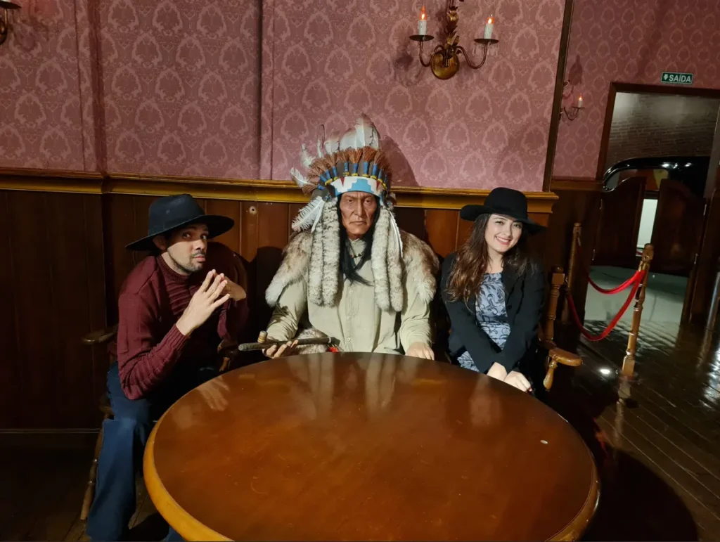 Visitantes no Museu de Cera em Gramado