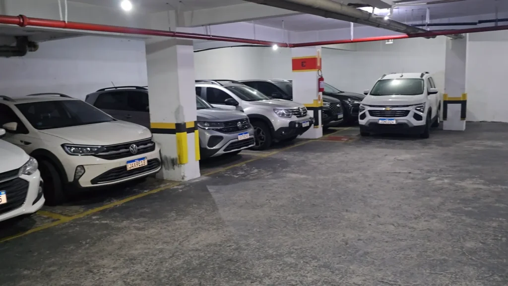 Estacionamento do Hotel Valerim