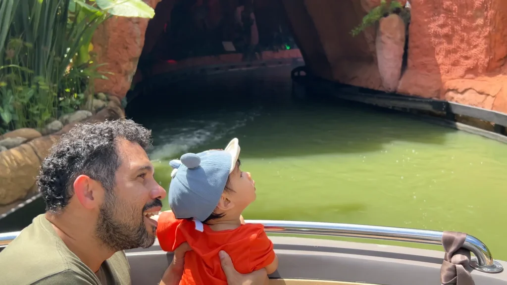 Passeio aquático na Aventura Jurássica