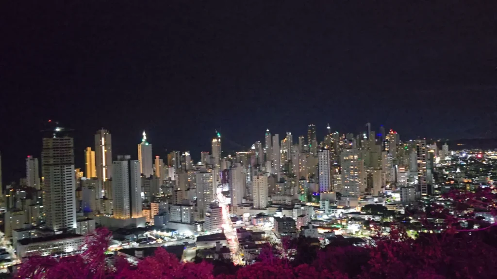 Vista da cidade a partir do Cristo Luz